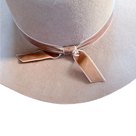 Rylee + Cru Tan Hat - Picture 6 of 6